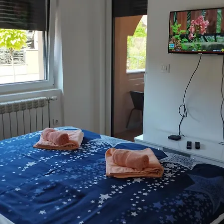 Lucky Place Apartment *