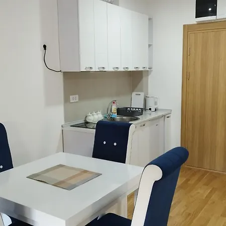 Lucky Place Apartment